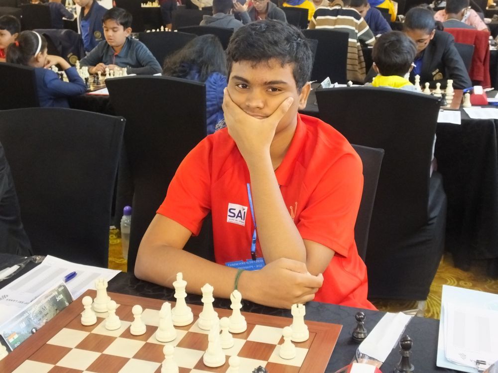 Read more about the article Commonwealth Chess Championship 2022 – Congrats Pranesh For Winning 🏅Gold Medal in U16 Subjunior Category with score 9/9 and Securing🥉Bronze in Open Category with 7/9 Score.