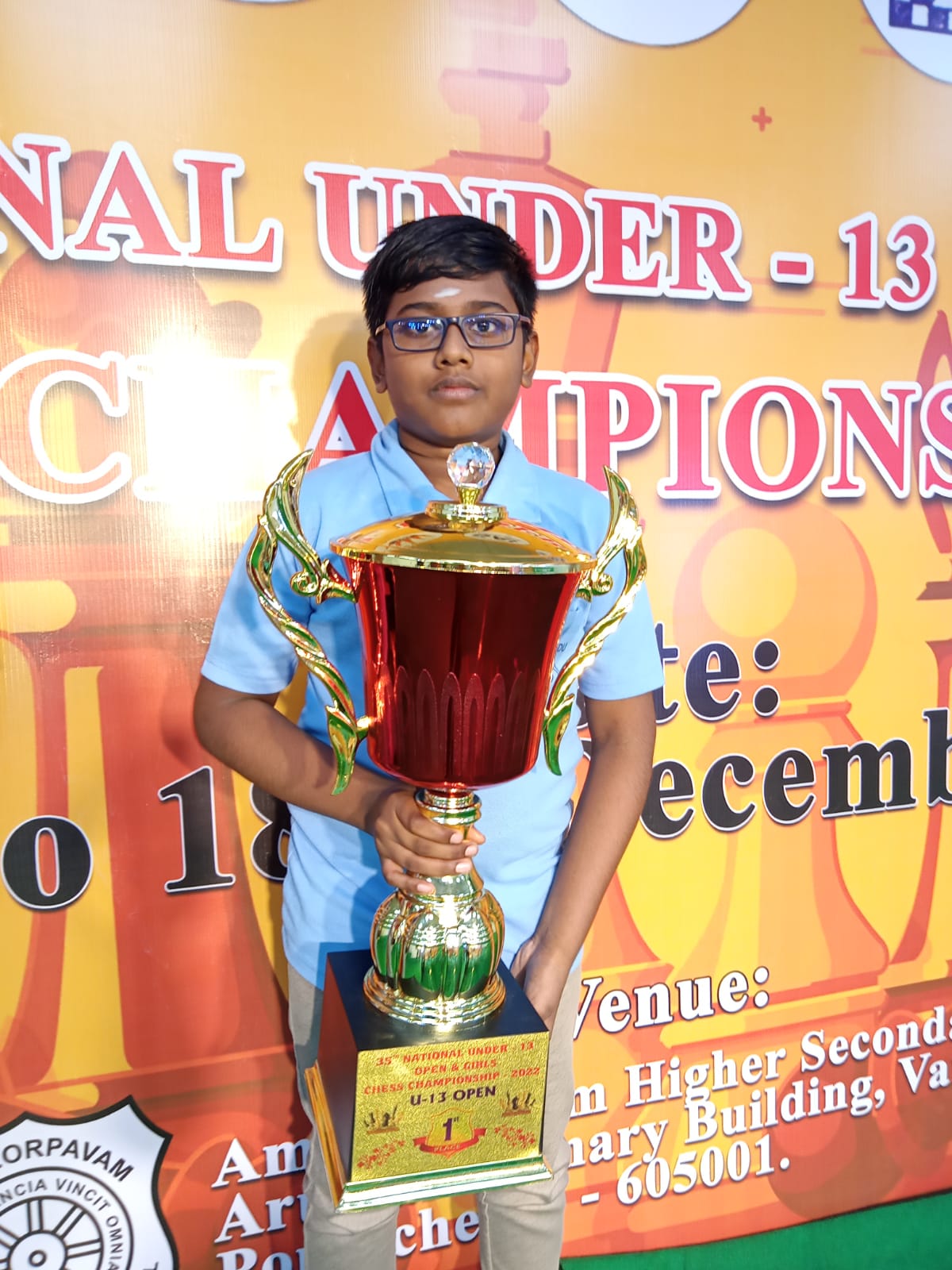 Read more about the article Daakshin Arun wins National u 13 Open chess champion👏👏🎉